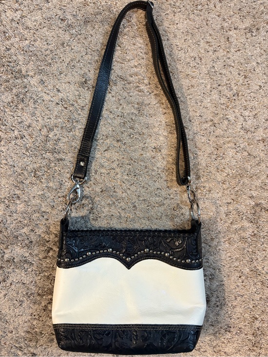 Handbags - DCL Designer Custom Leather Black and Cream Women's Shoulder Bag
